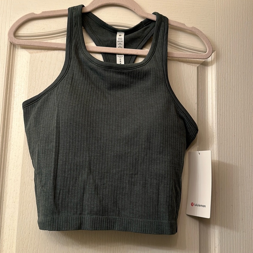 NWT Lululemon Ebb to Street High Neck Crop Tank
